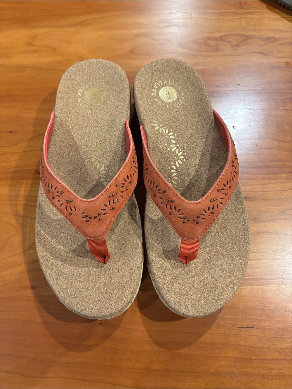 REVITALIGN Orthotic Perforated Leather Thong Wedges